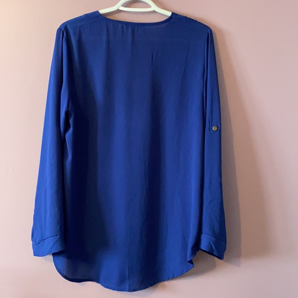 Blouse - Picture 2 of 2